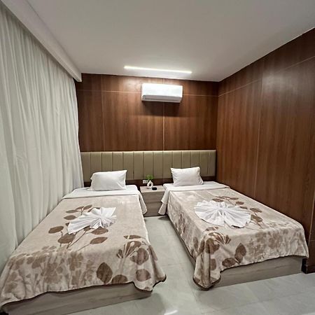 Royal Home Hotel Kairo Bagian luar foto